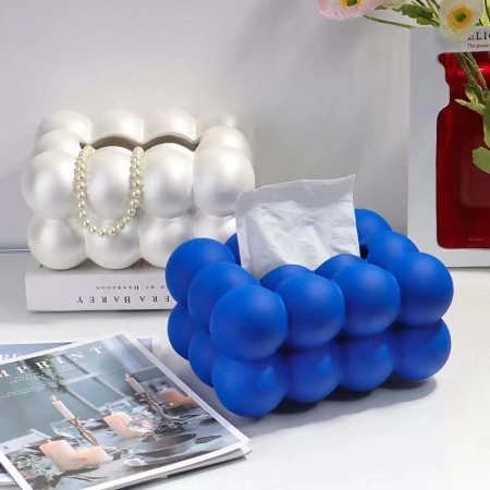 The new Nordic InS-style light luxury high-end ball-shaped tissue box is a popular home decoration item The new Nordic InS-style light luxury high-end ball-shaped tissue box is a popular home decoration item
